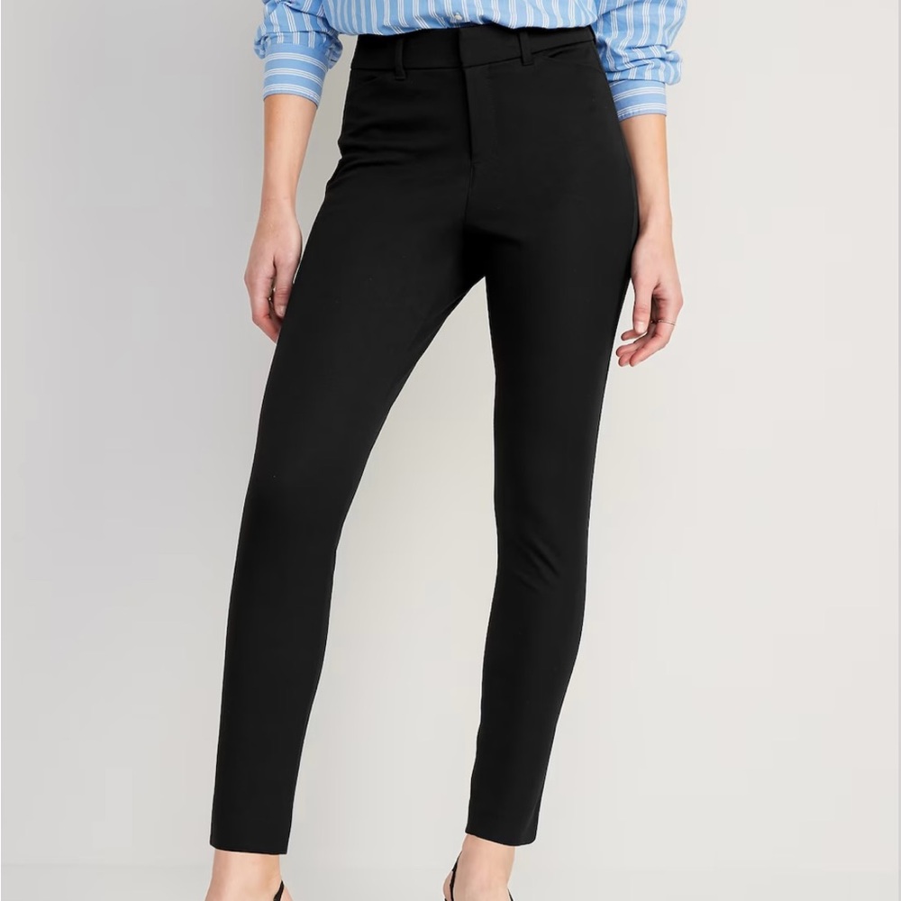 Old Navy Women's Black Pixie Ankle Pants